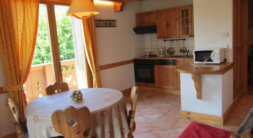 سامووه Residence Chalet Des Granges الغرفة الصورة